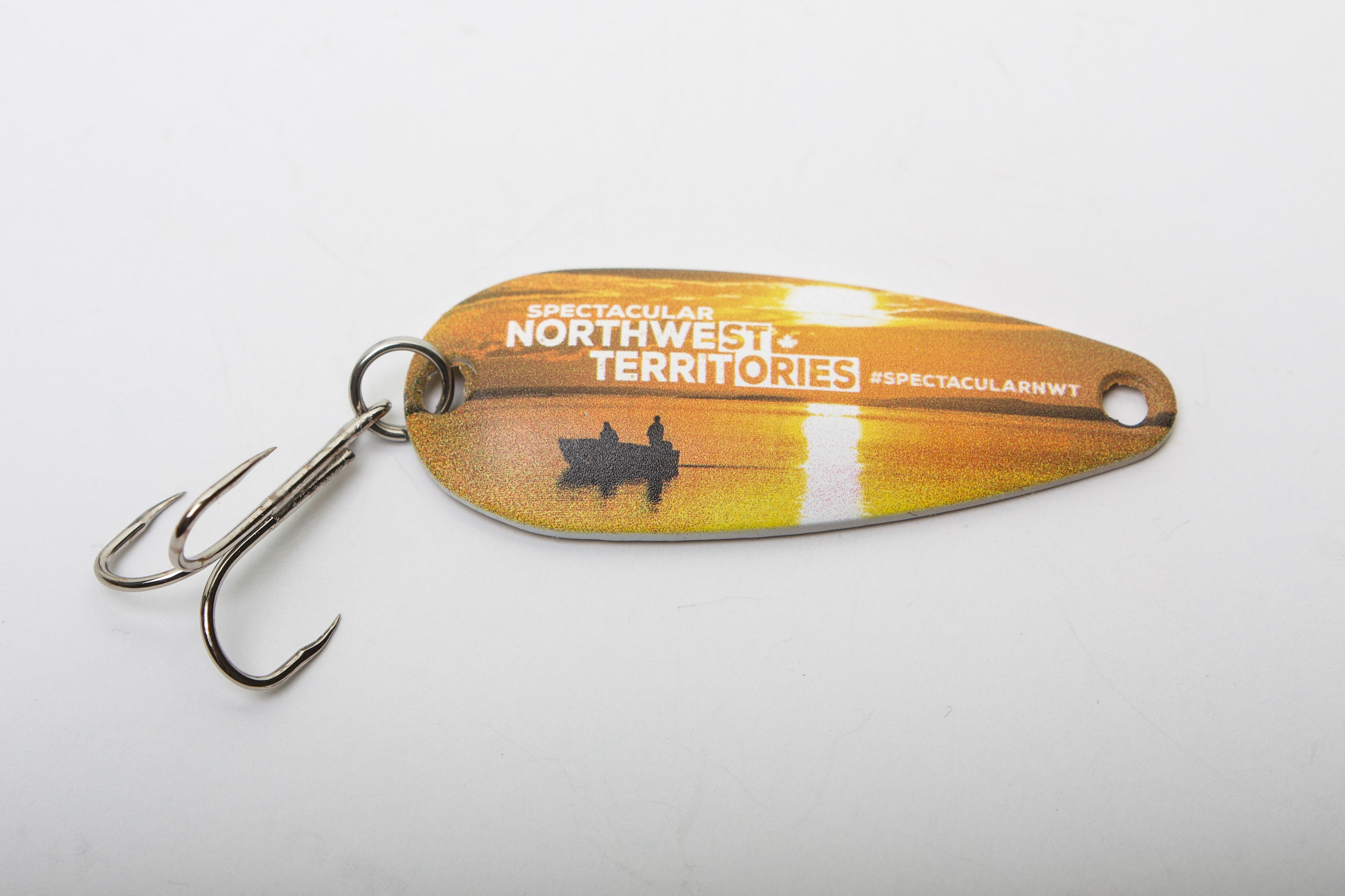 Spectacular NWT Midnight Sun Fishing Lure – Northwest Territories Tourism  Online Store